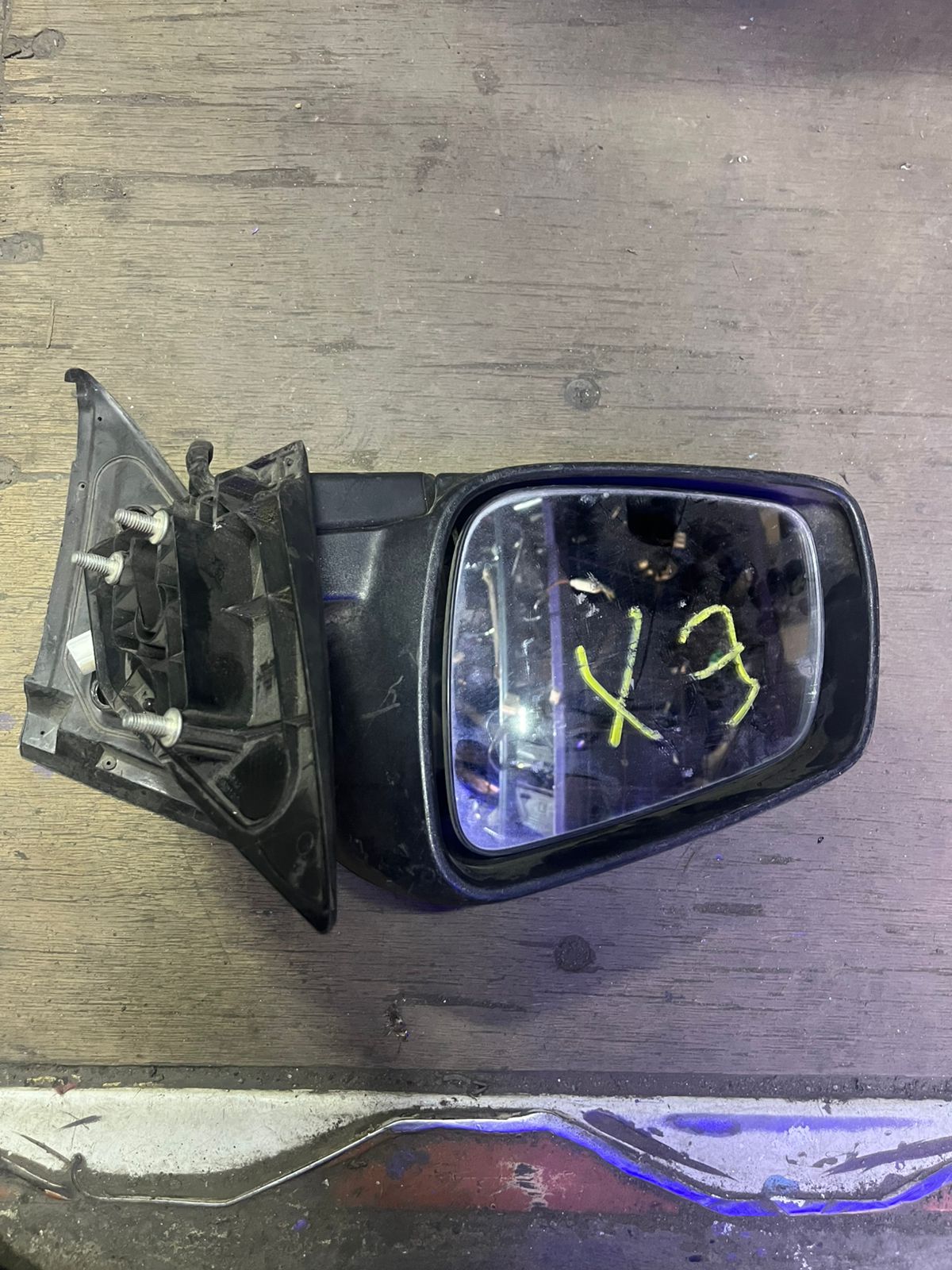 Toyota x-trail mirror