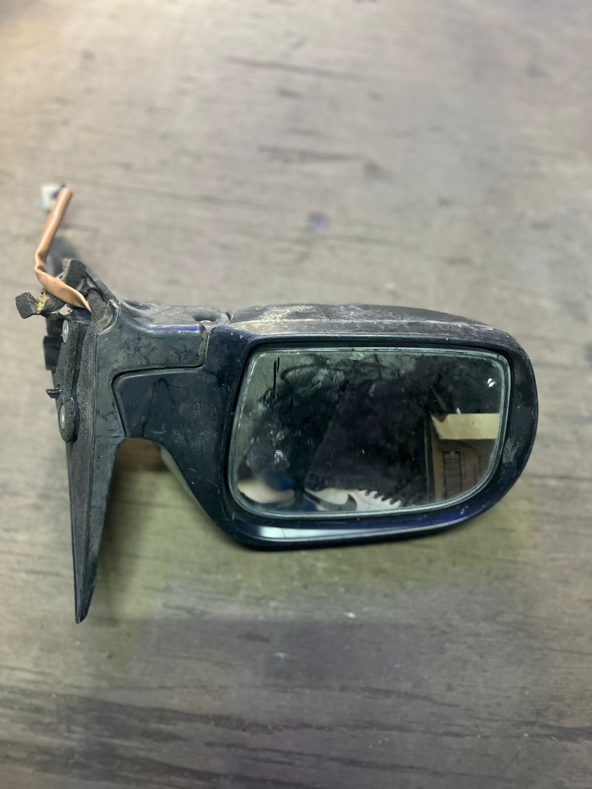 X-trail NT30 side mirror - Toyota | Greyant Spareparts Kenya