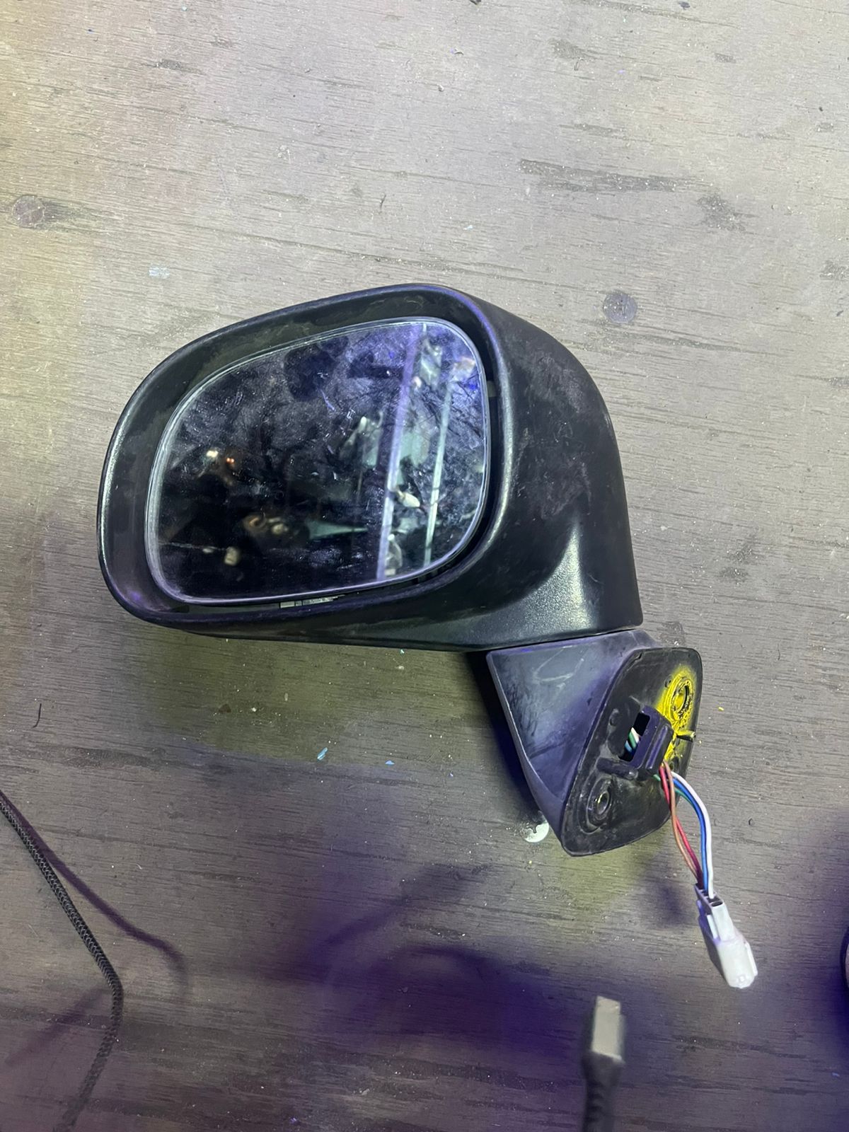 Mitsubishi Outlander side mirror - Mitsubishi | Greyant Spareparts Kenya