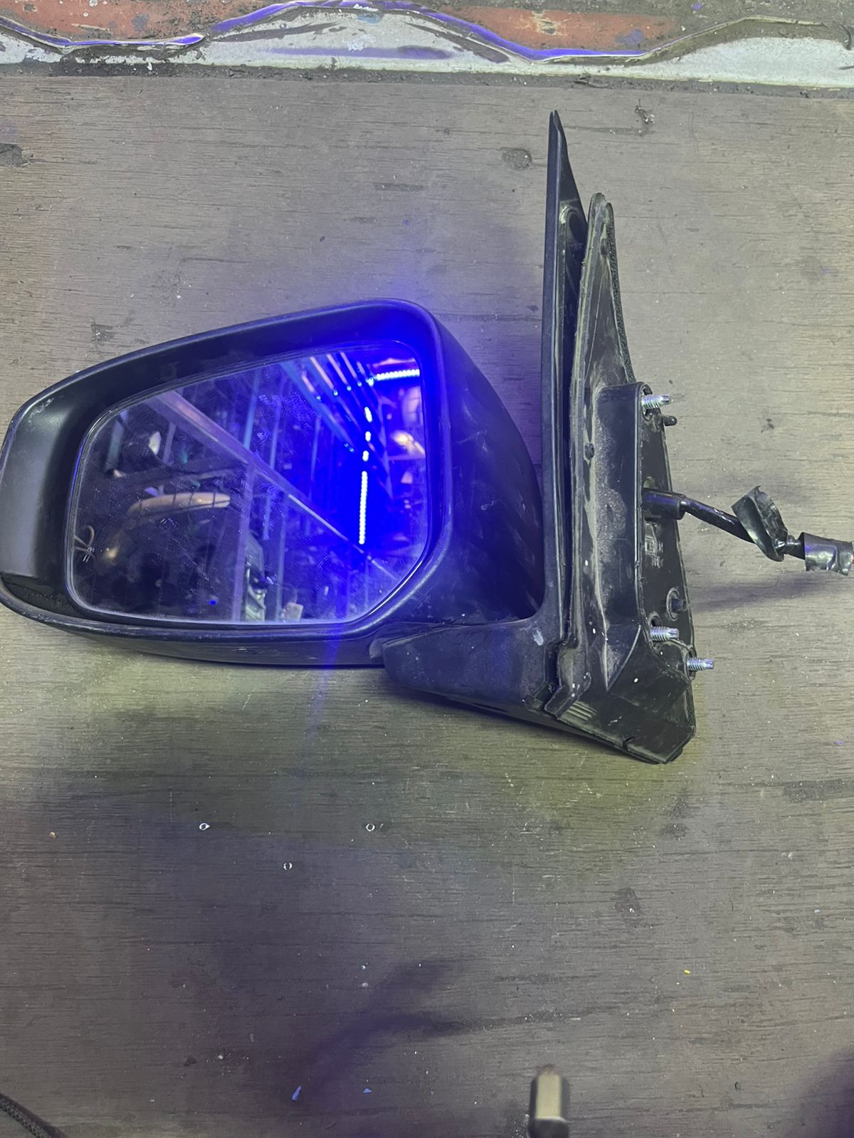 TOYOTA PASSO LEFT SIDE MIRROR - Toyota SKU:TOYOTA PASSO LEFT SIDE MIRROR | Greyant Spareparts Kenya