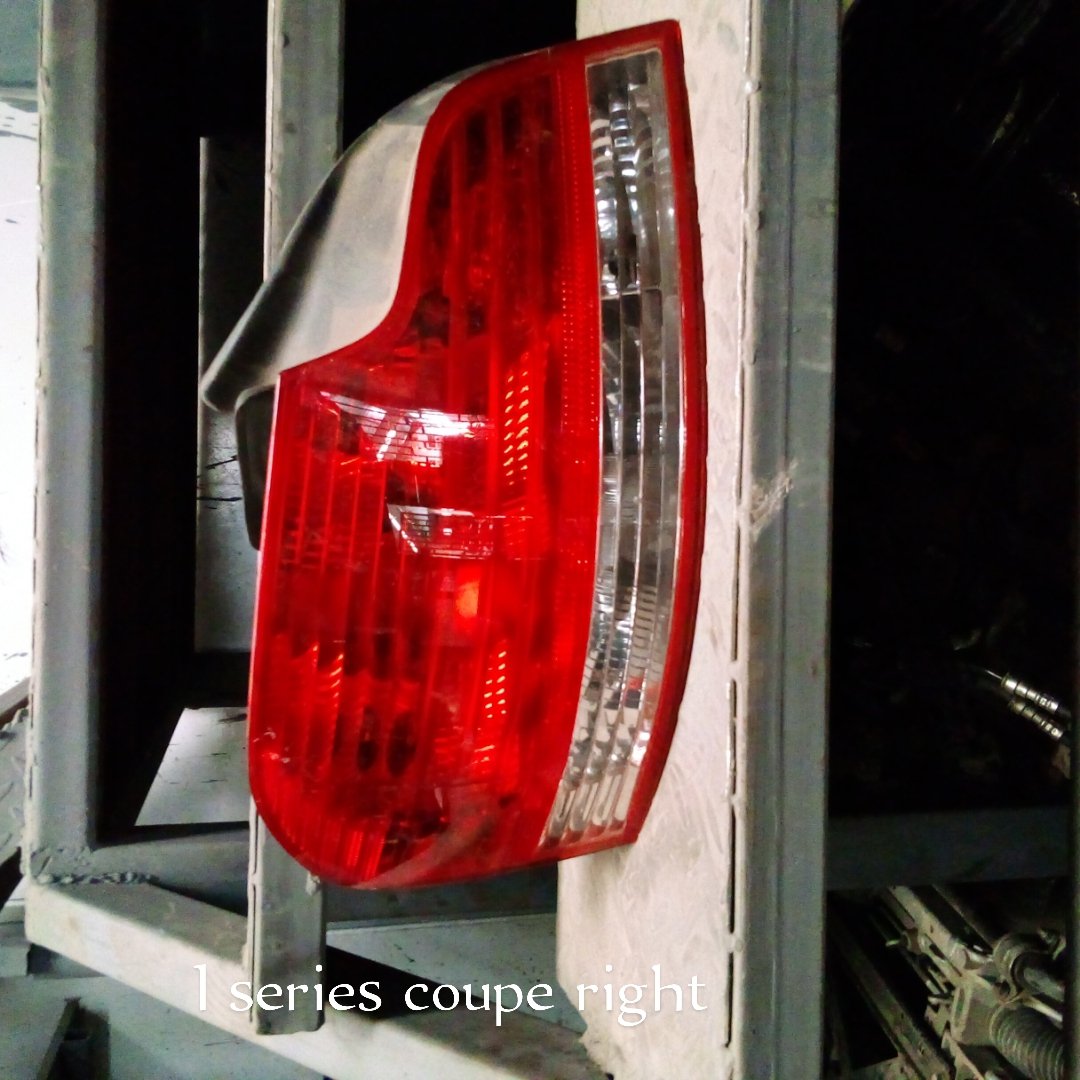 BMW 1 Series Coupe Right Tail Light Assembly