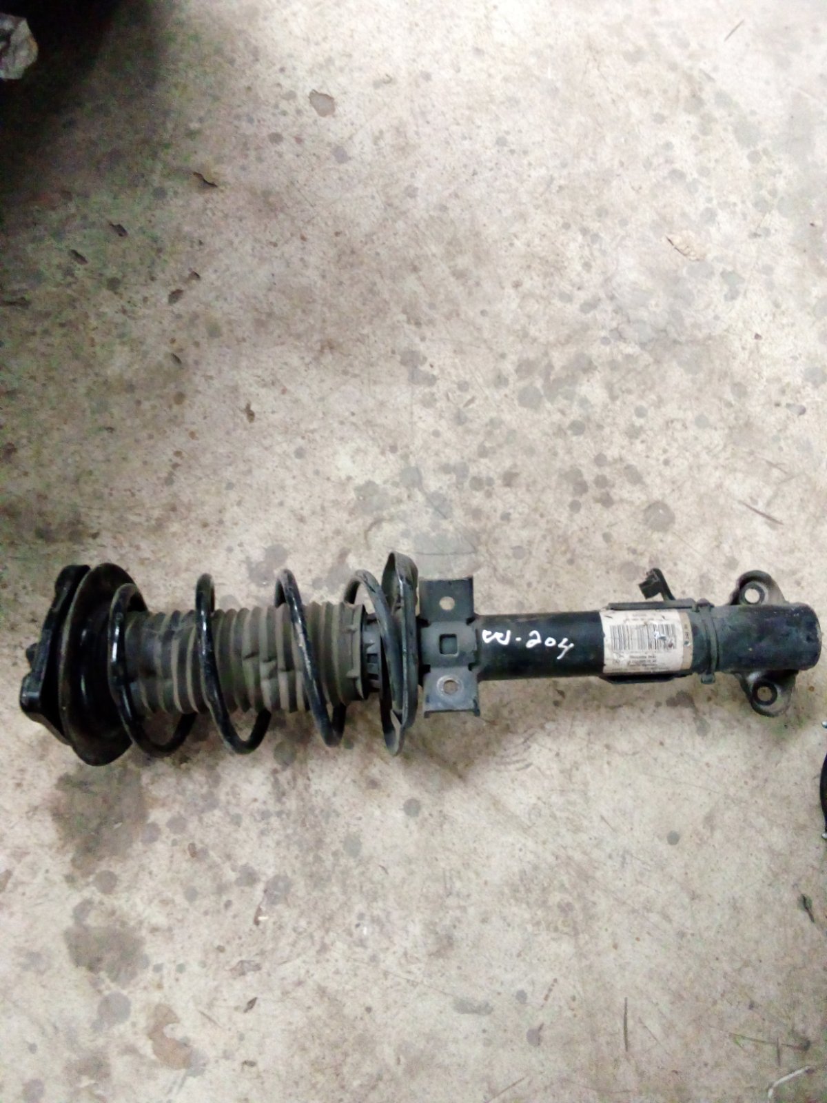 Mercedes-Benz W204 Front Shock Absorber And Strut Assembly