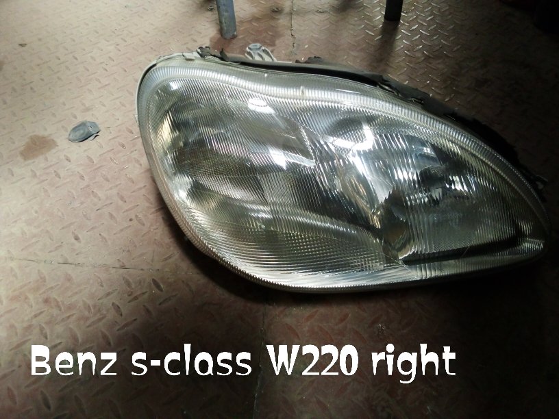 Mercedes-Benz S-class W220 Right Headlight Assembly