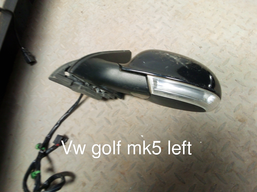 Volkswagen Golf MK5 Left Side Door Mirror with Indicator
