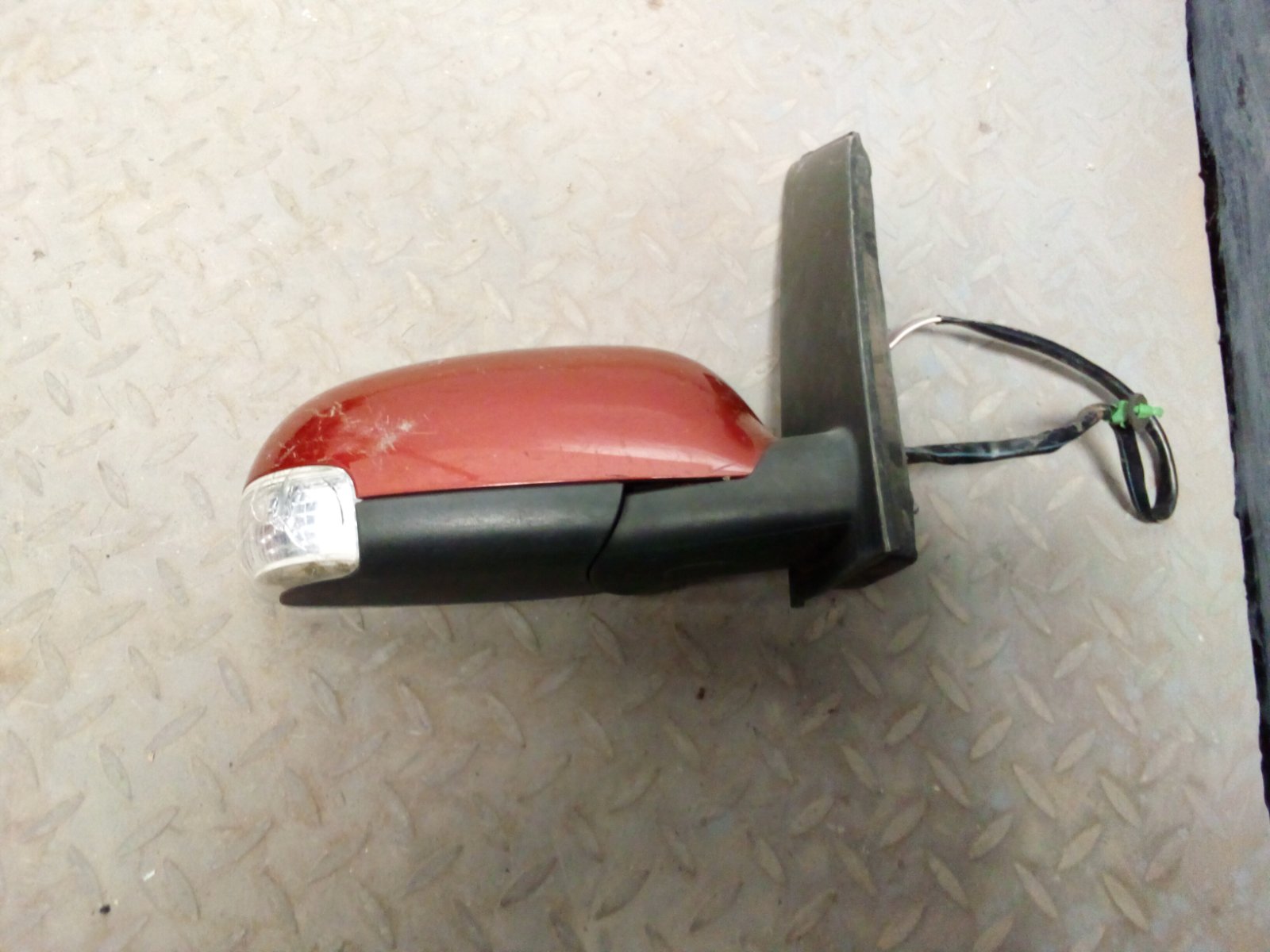 Toyota Vitz/Yaris Side Mirror with Integrated Indicator Light