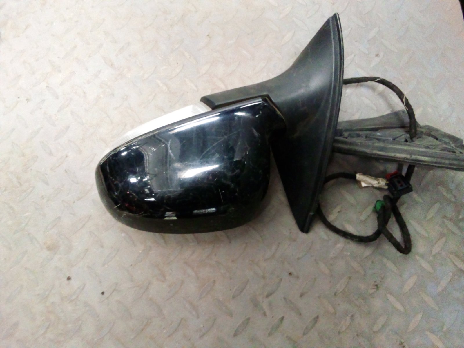 Volkswagen Golf/Polo Side Mirror Assembly with Indicator