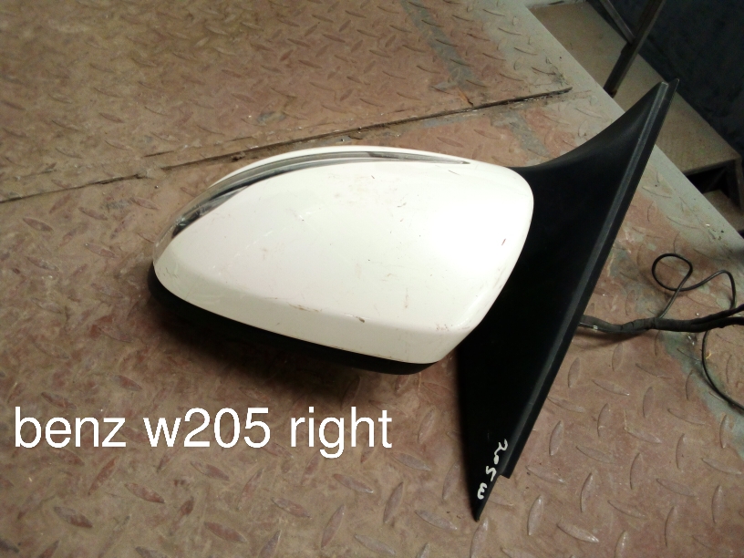 Mercedes Benz W205 C-Class Right Side Door Mirror Assembly