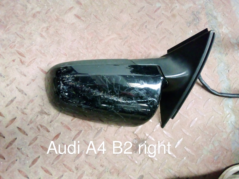 Audi A4 B2 Right Side Door Mirror Assembly
