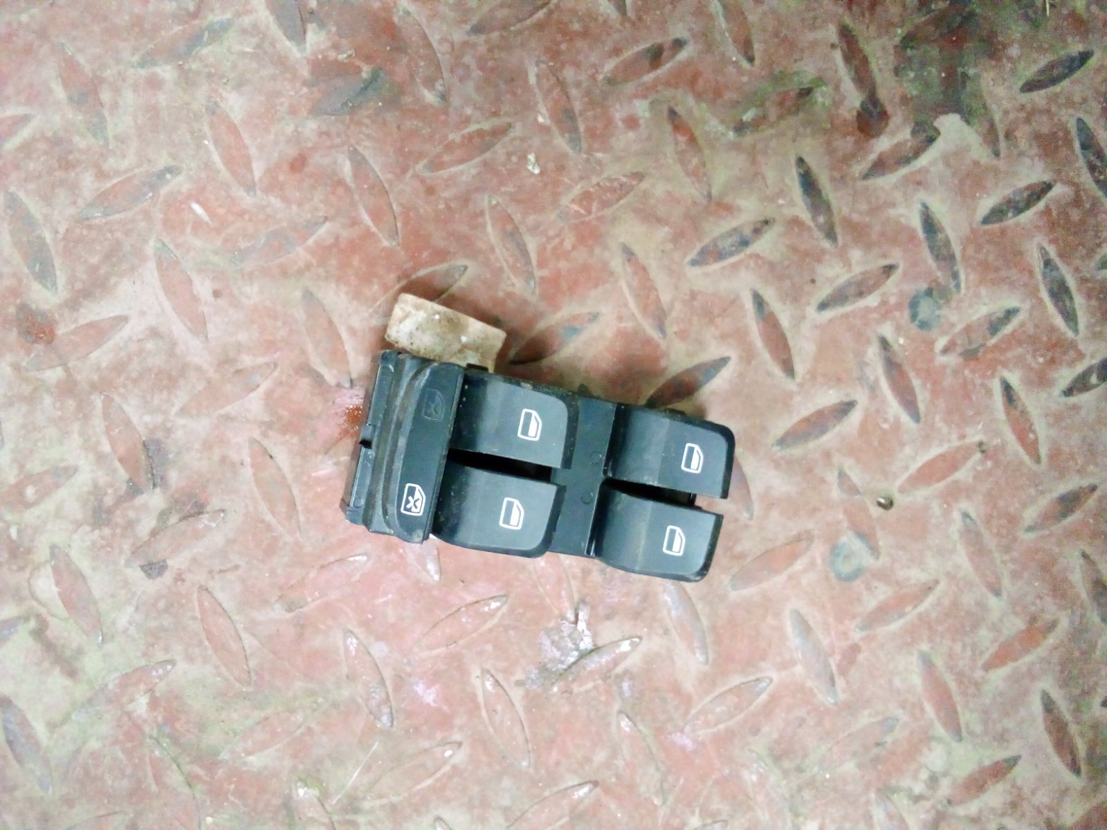Toyota Master Power Window Switch Assembly