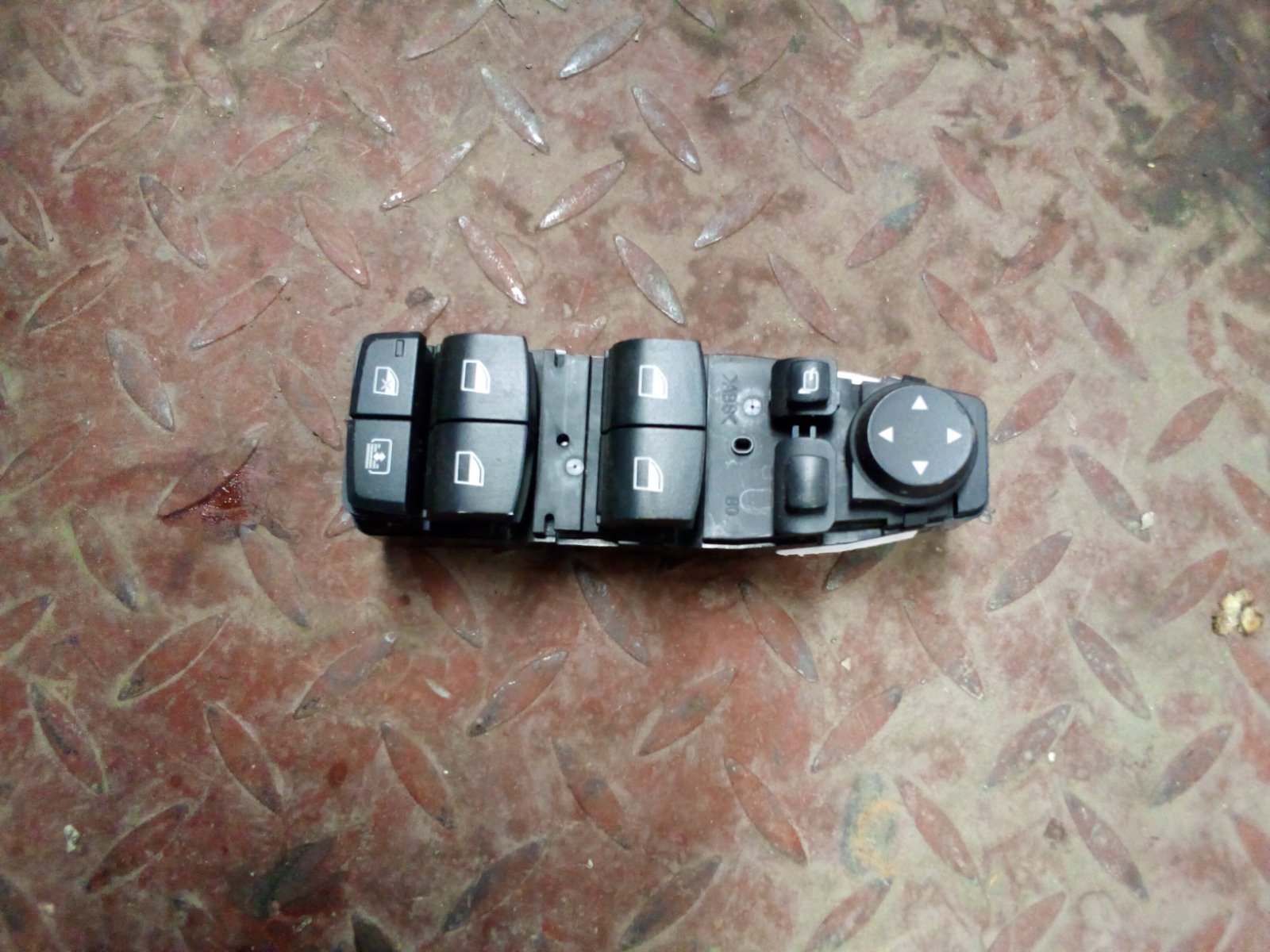 Toyota Master Power Window Switch and Mirror Control Assembly