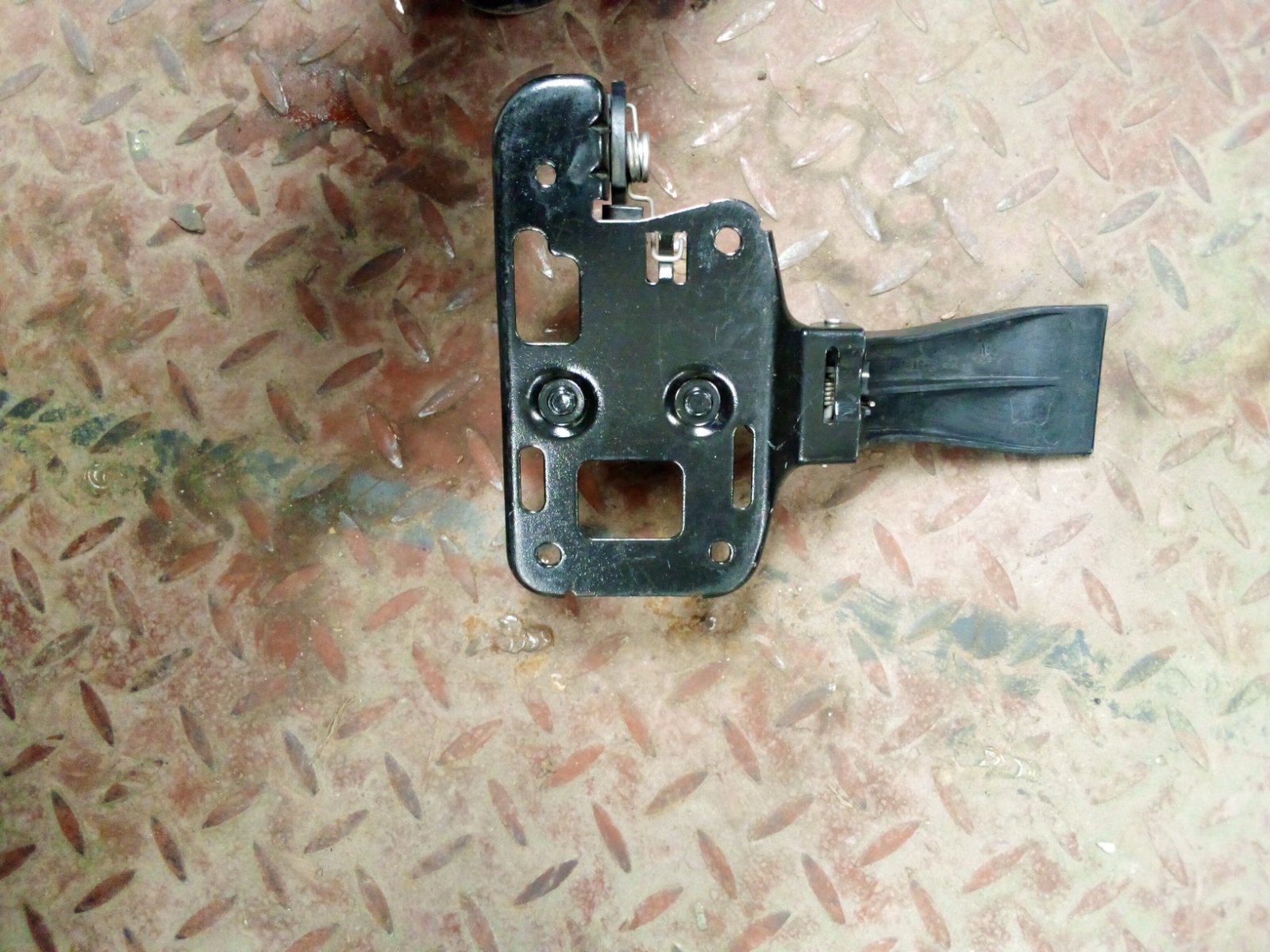 Toyota Vehicle Rear Seat Backrest Locking Latch Mechanism