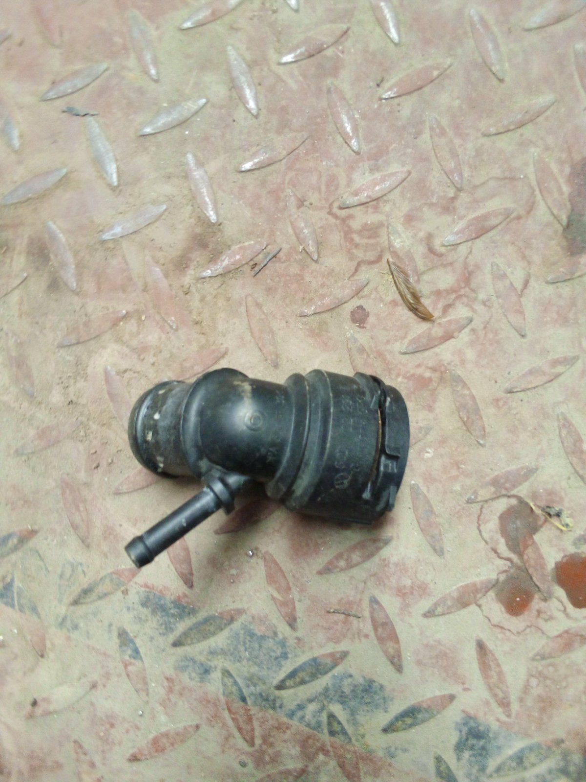 Volkswagen/Audi Coolant Flange/Hose Connector with Bleeder Port