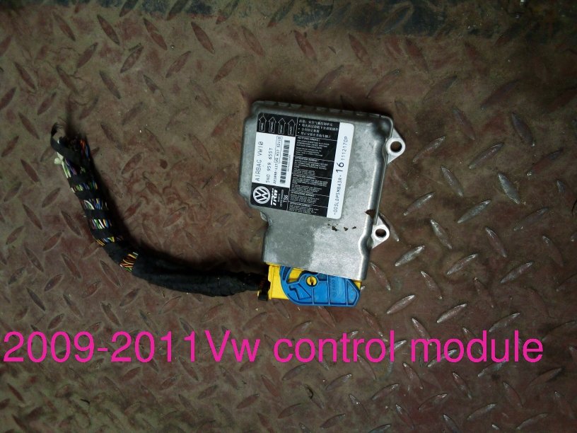 Volkswagen Airbag SRS Control Module (5N0 959 655T)