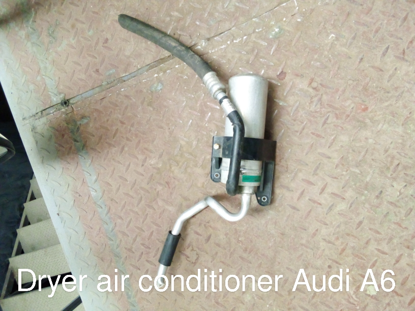 Audi A6 AC Receiver Drier with Integrated Hose Assembly