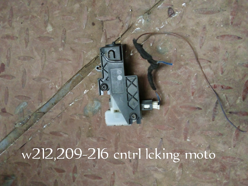 Mercedes-Benz W212/W209/W216 Central Locking Actuator Motor