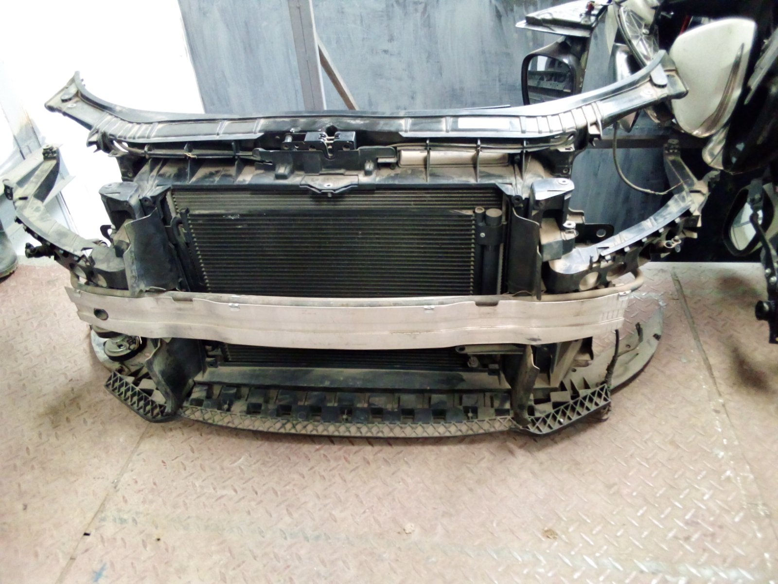 Toyota Front Radiator Support Core Support Assembly with Bumper Reinforcement