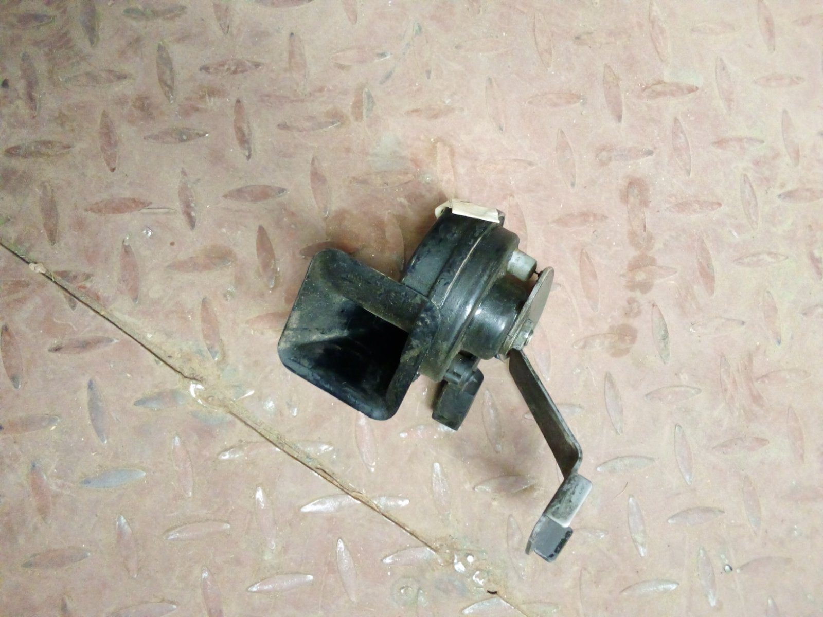 Universal Automotive Electric Disc Horn