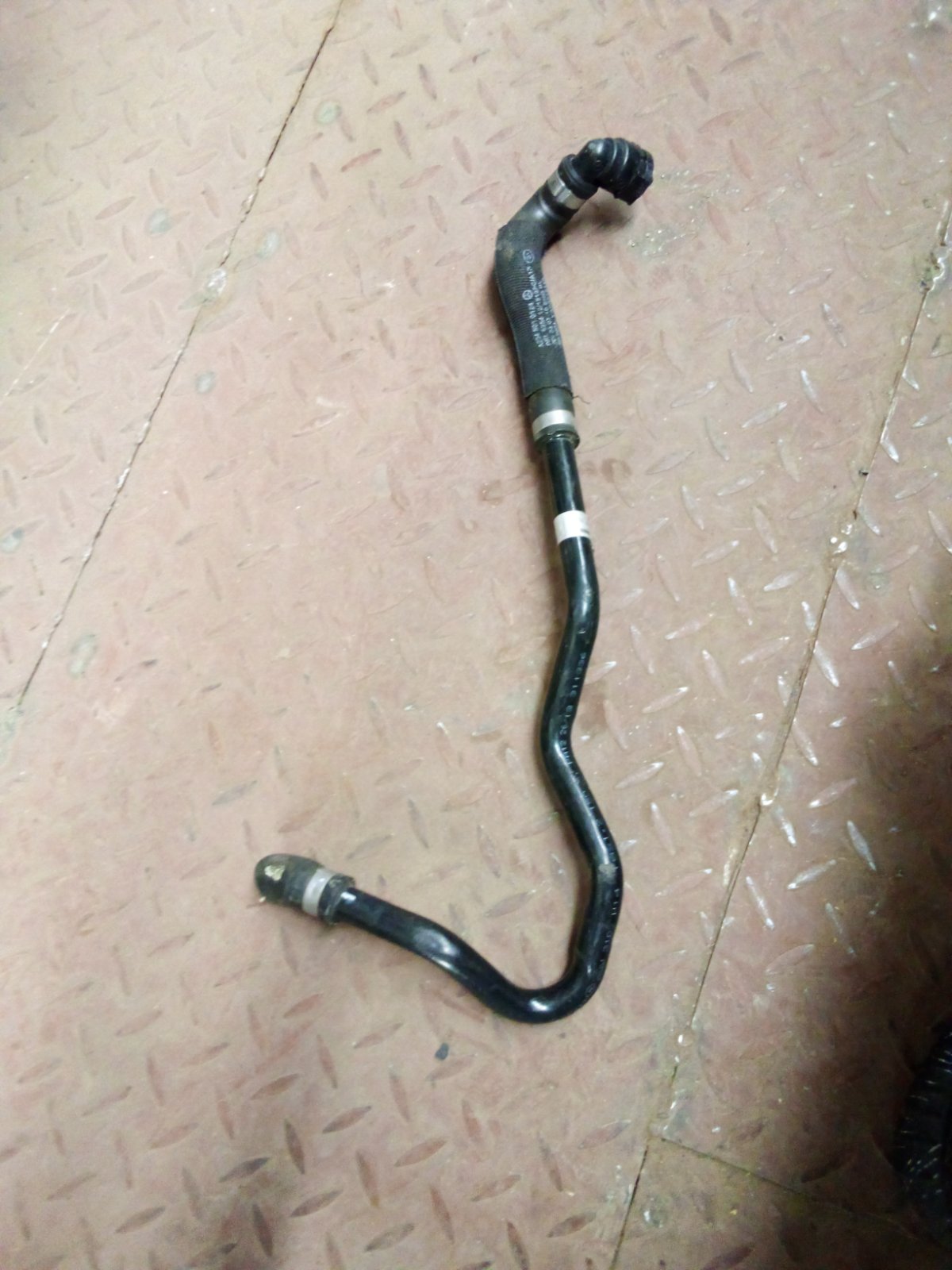 Volkswagen Audi Group (VAG) Engine Breather / Vacuum Hose