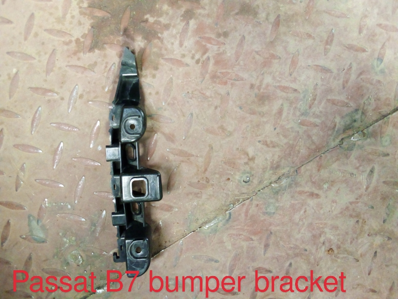 Volkswagen Passat B7 Front Bumper Side Support Bracket