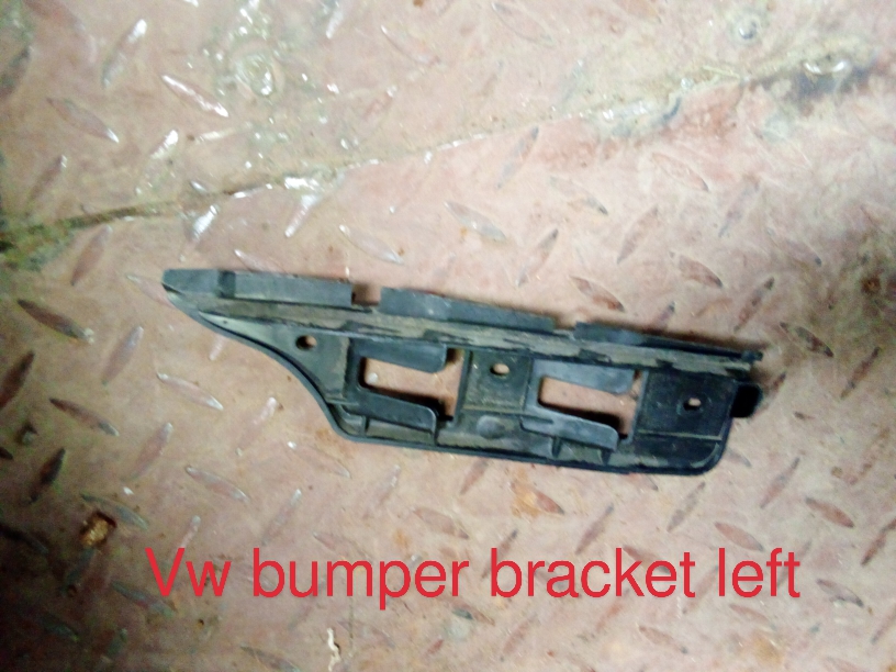 Volkswagen (VW) Front Bumper Side Support Bracket - Left