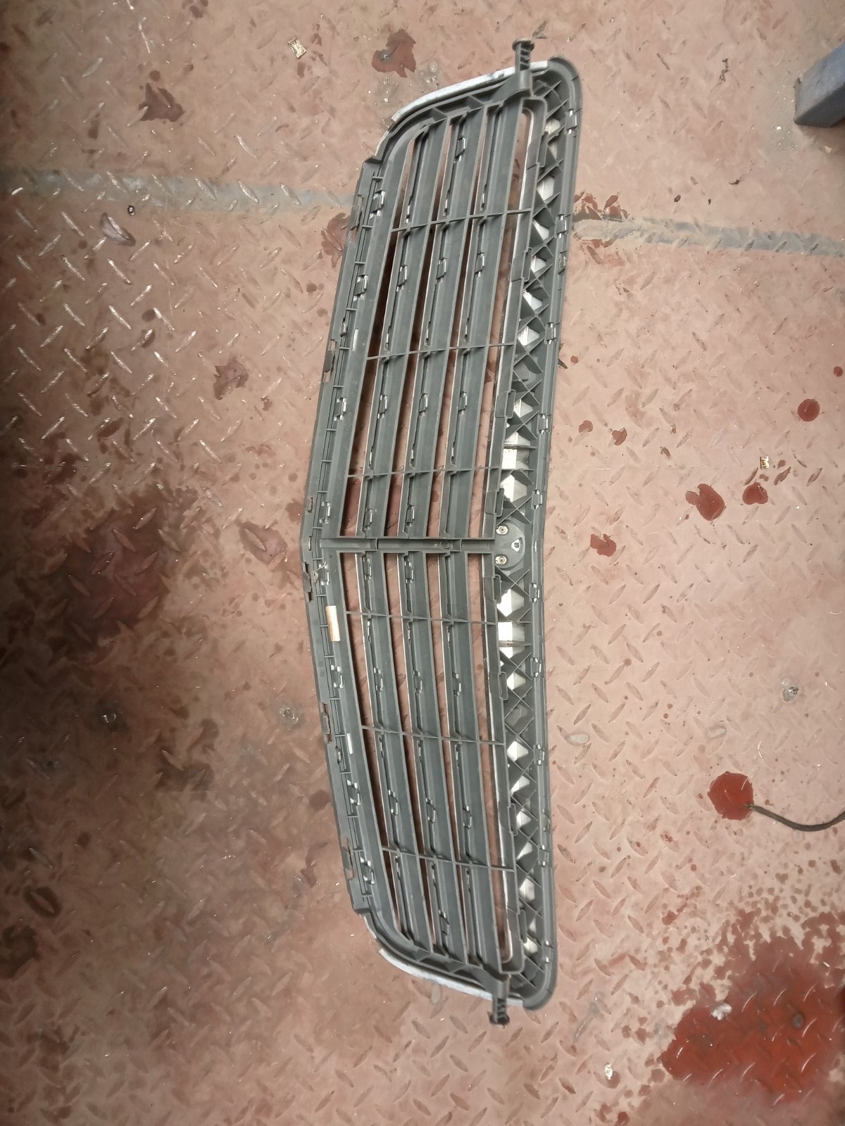 Mercedes Benz W204 C-Class Front Radiator Grille Insert