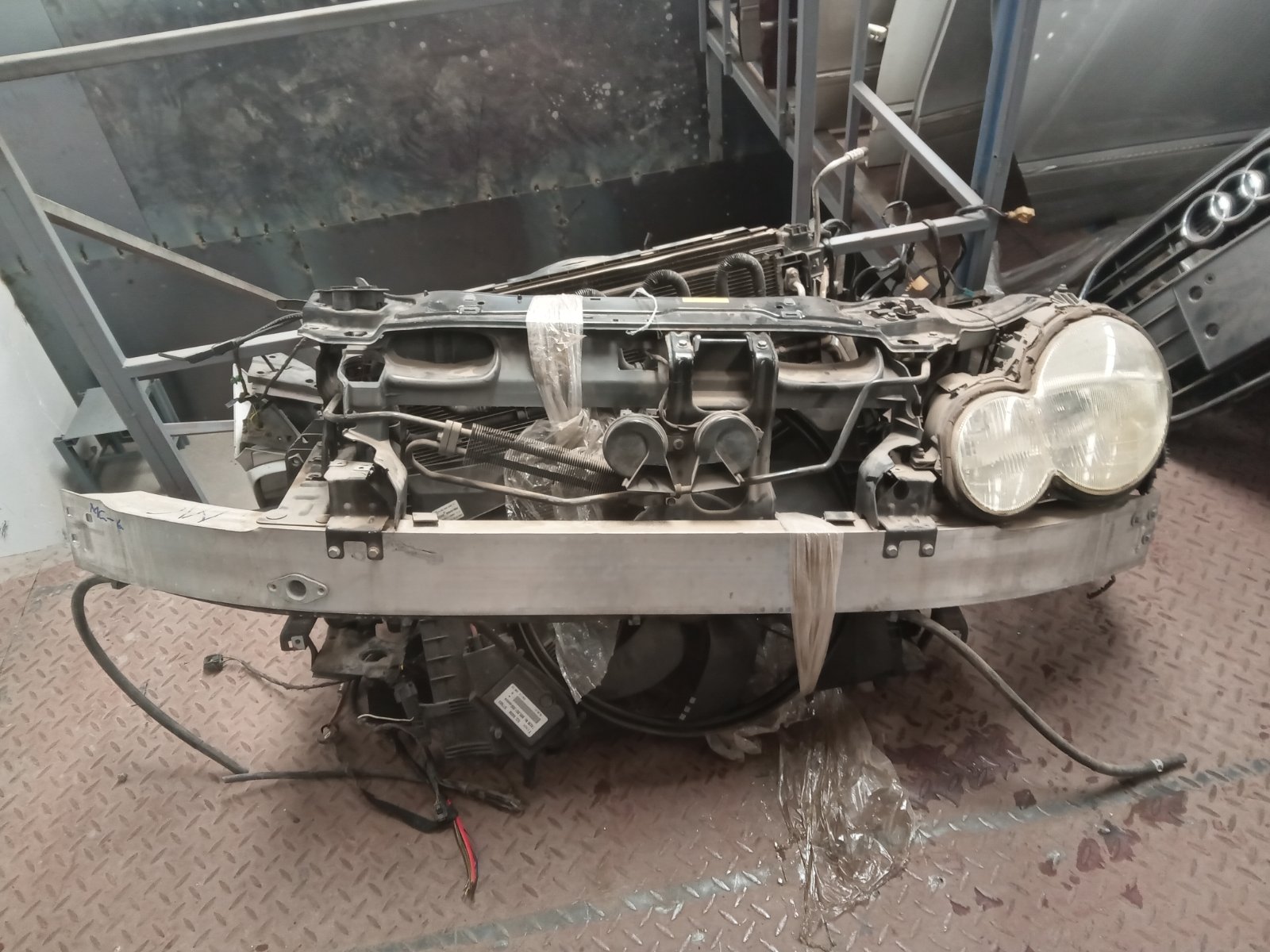 Mercedes Benz W203 C-Class Front Radiator Support Core Support Assembly