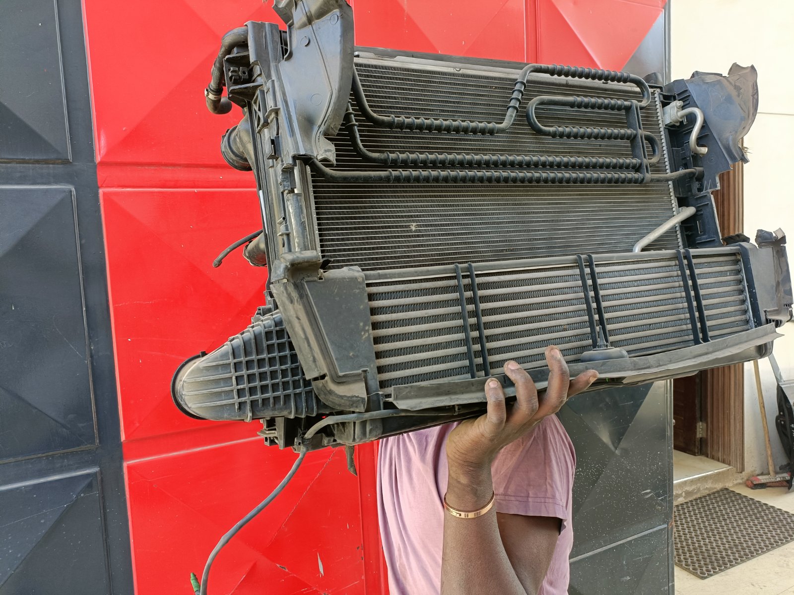 Volkswagen/Audi Radiator and Intercooler Assembly