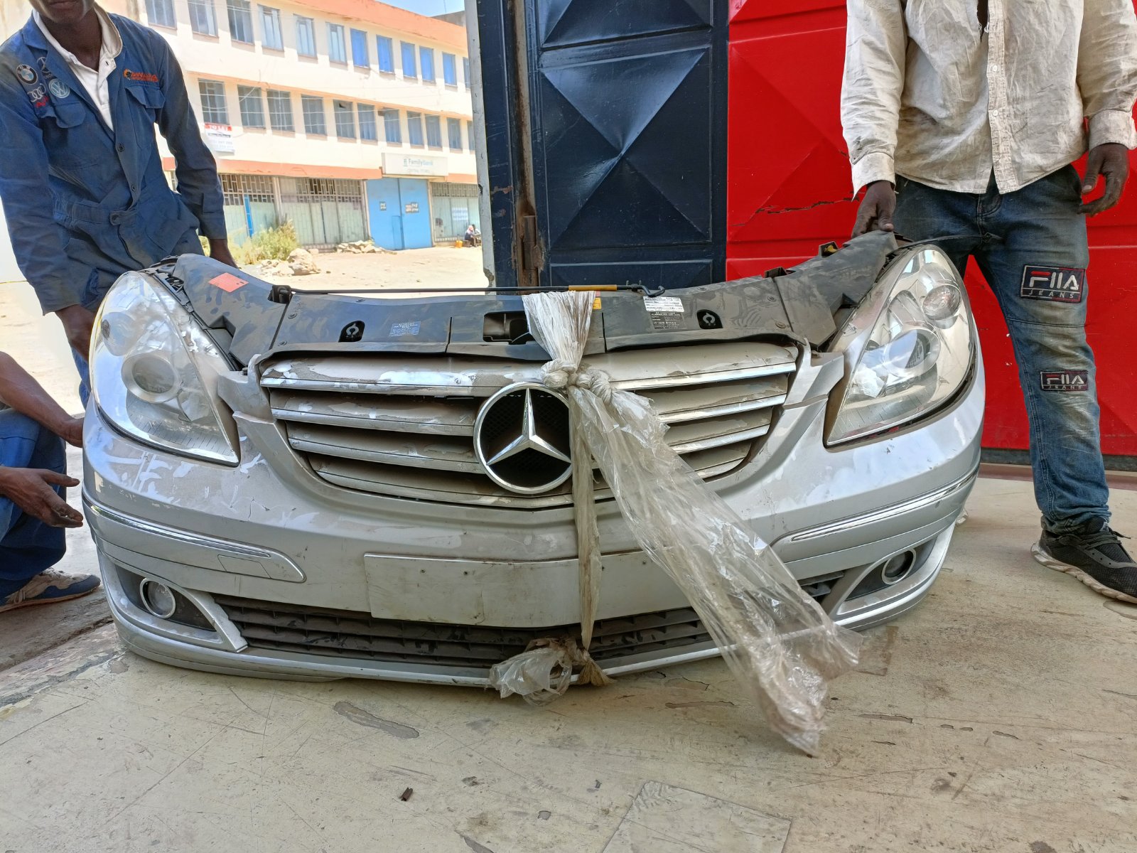 Mercedes-Benz B-class W245 Facelift Front Nose Cut Assembly