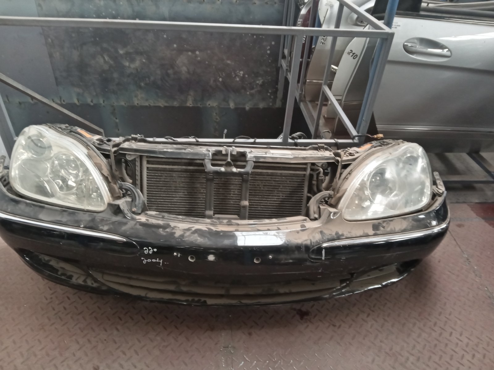 Mercedes Benz W220 2004