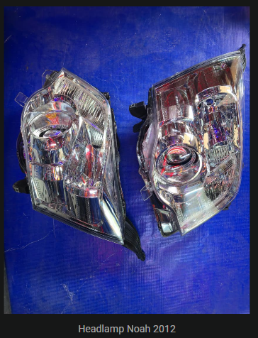 Toyota Noah 2012 Headlights Pair