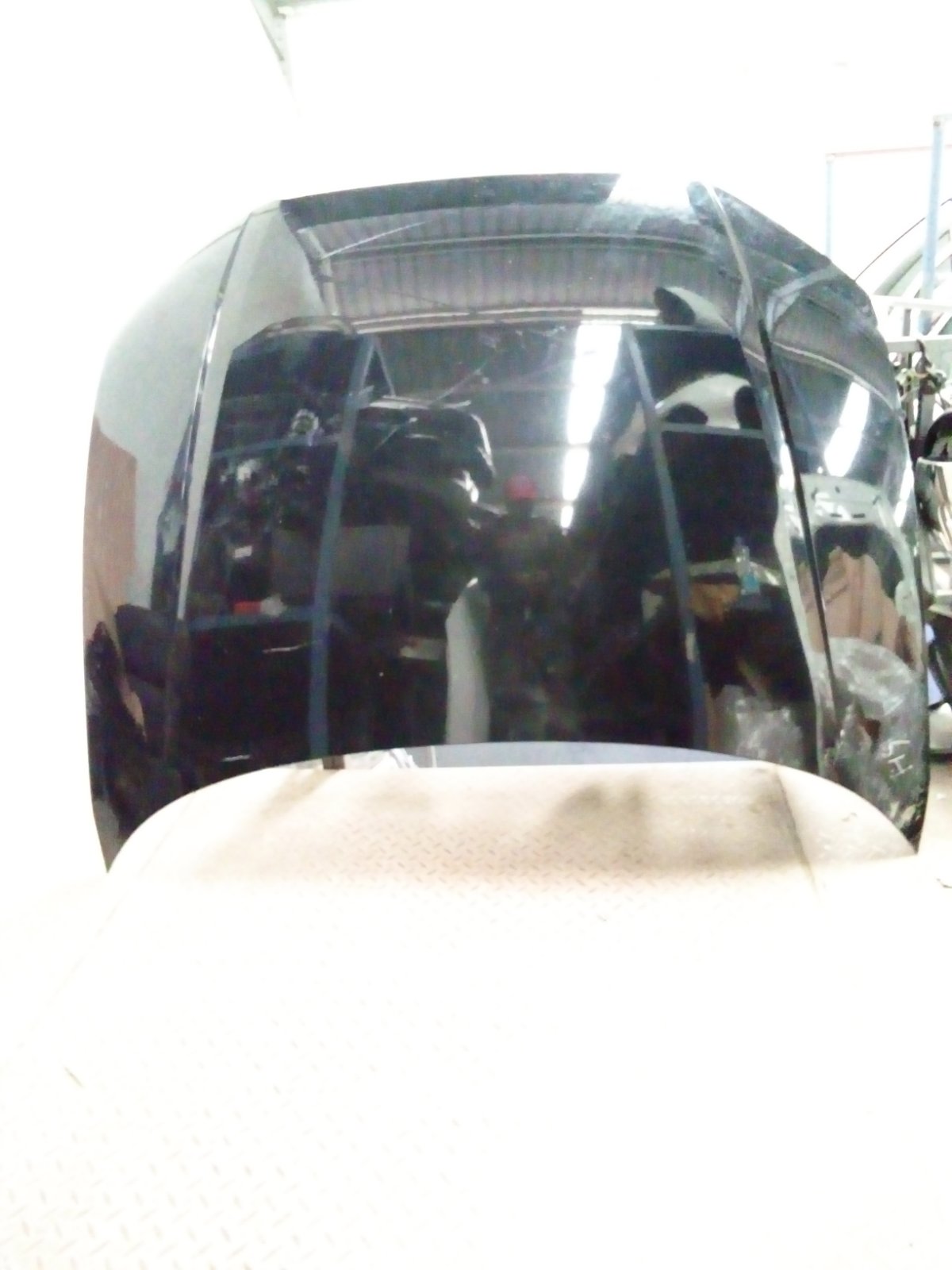 Car Engine Hood / Bonnet