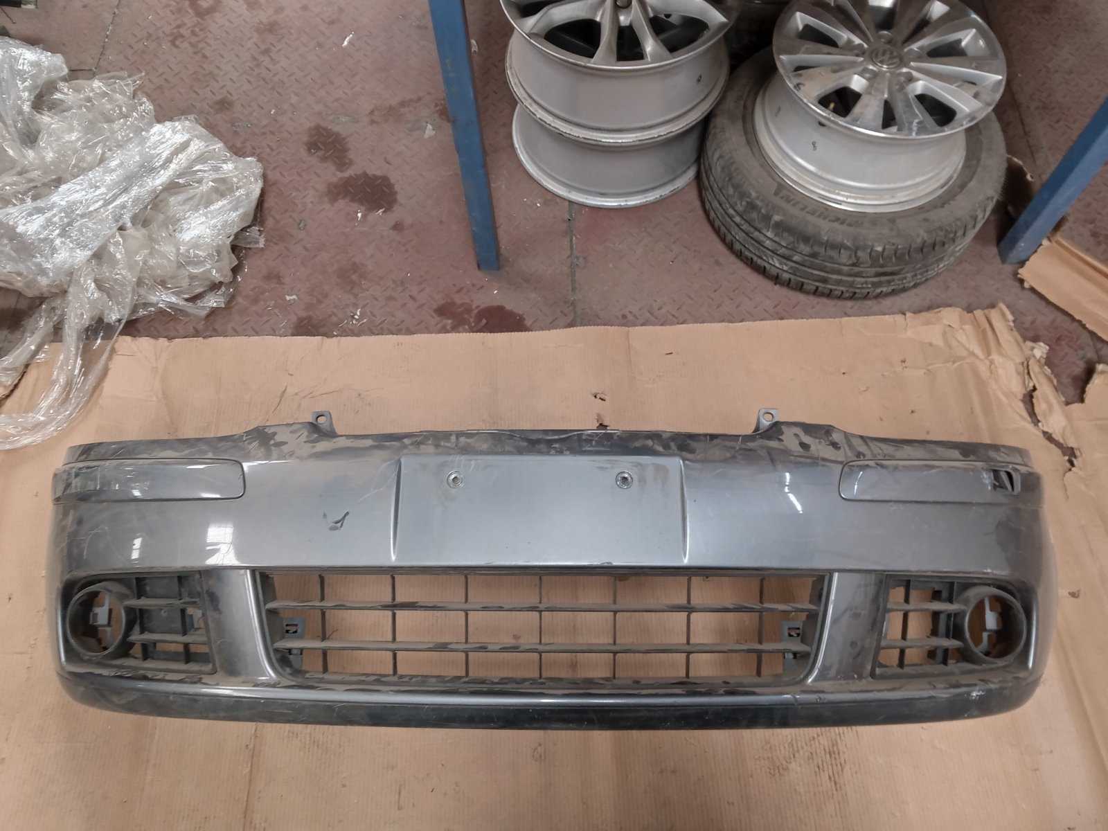 Volkswagen Golf Front Bumper
