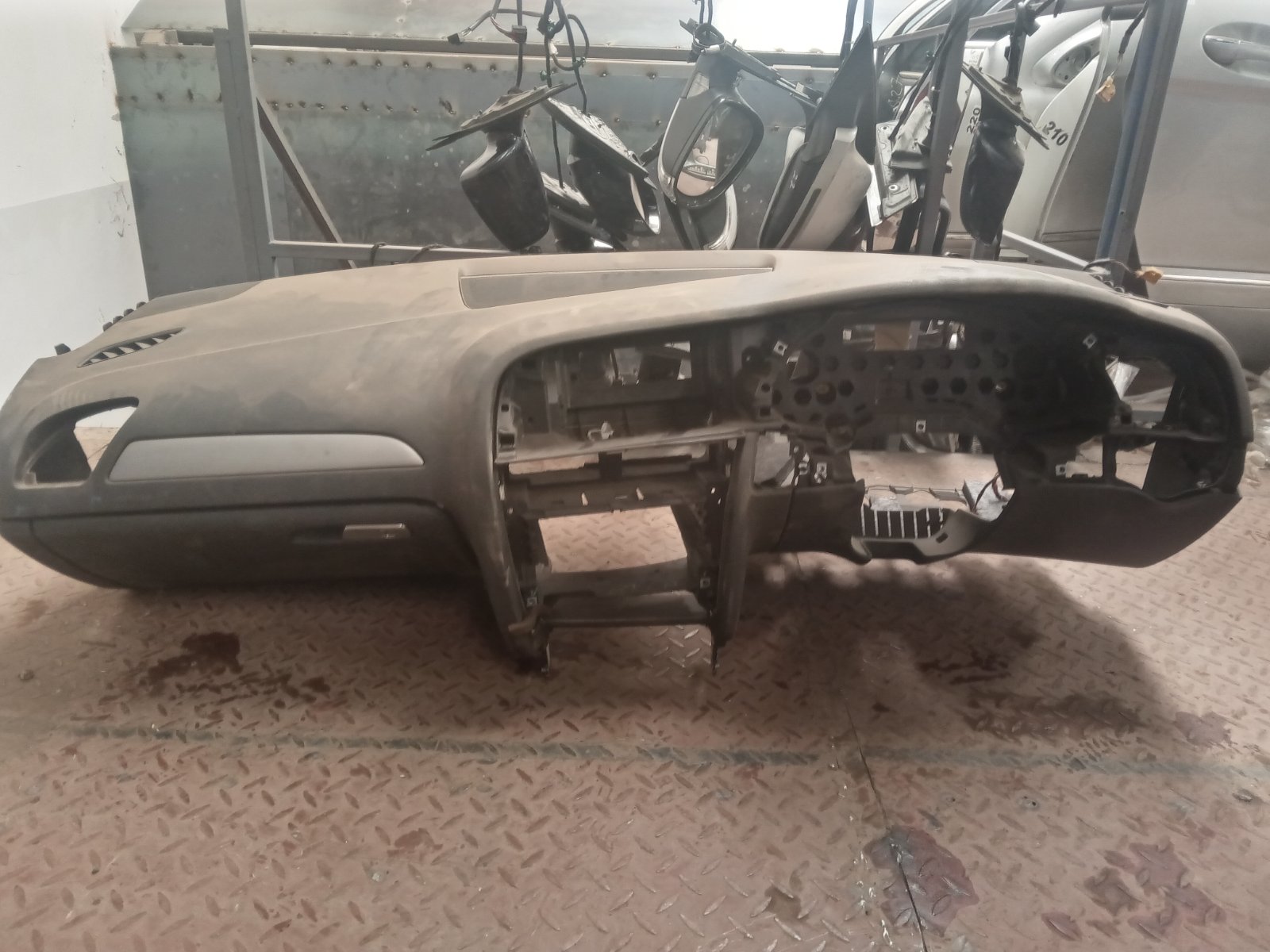 Toyota Mark X Grx120 Dashboard Assembly