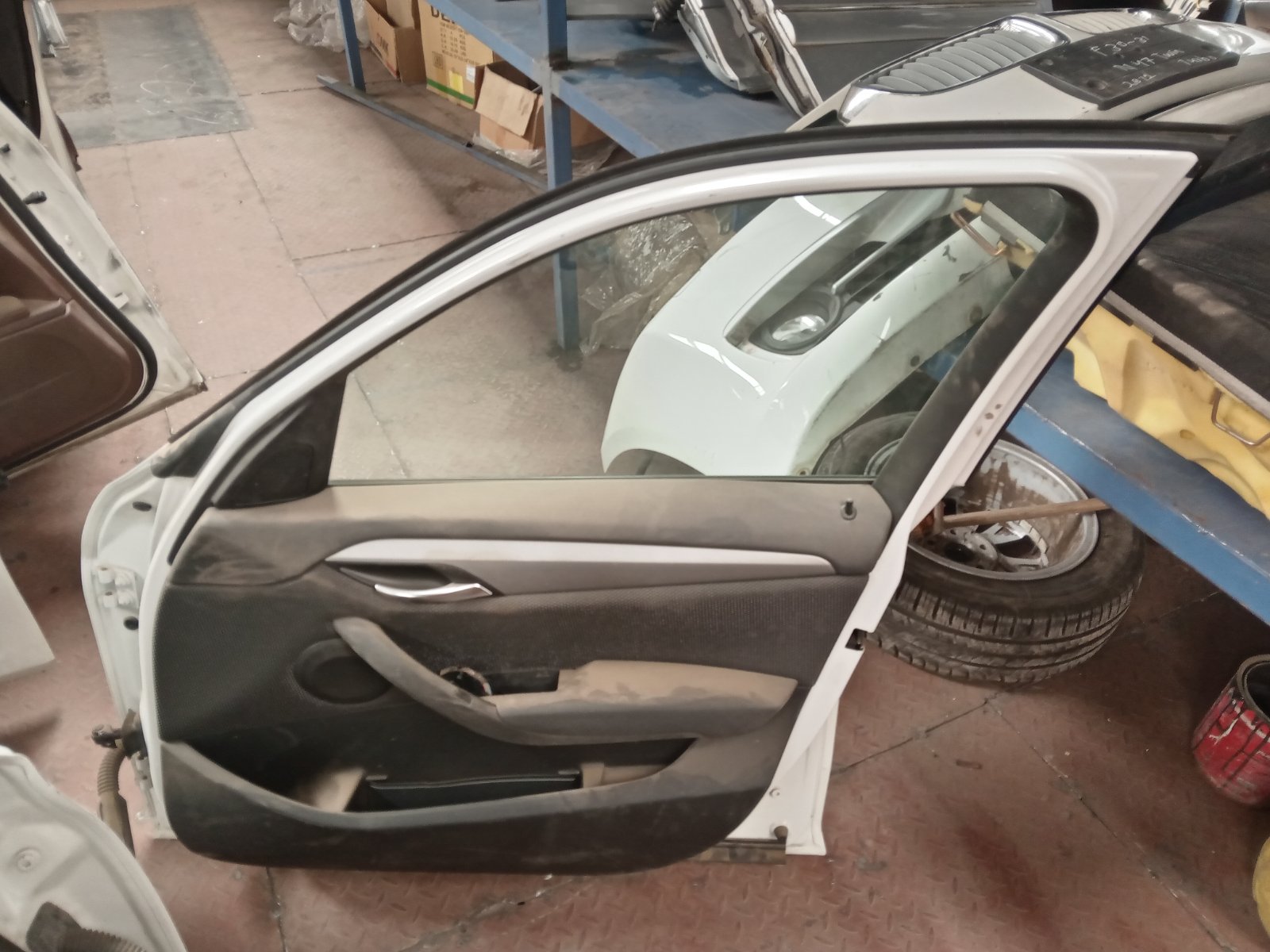 Bmw X1 Fr [back]