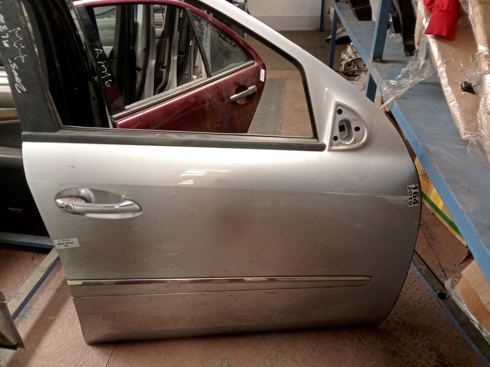 Mercedes Benz ML W164 Front Right Door