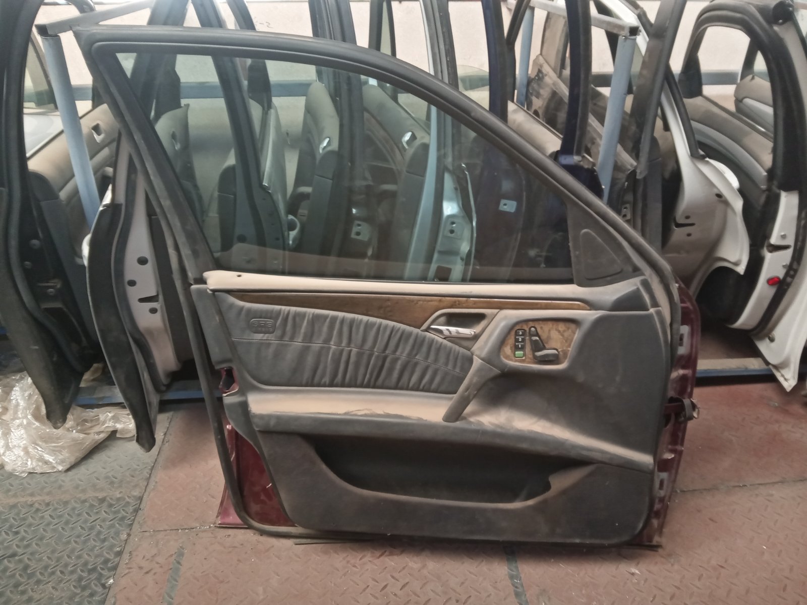 Benz W210 Fl[back] (2)