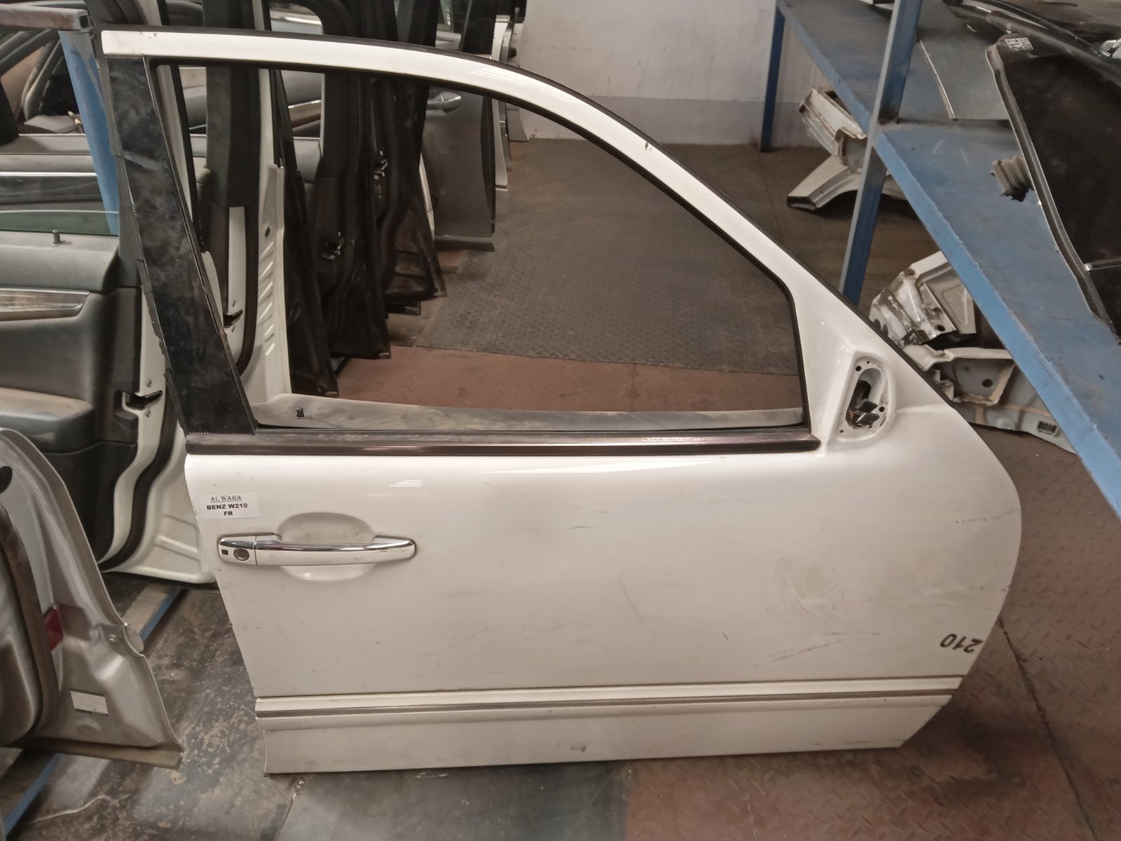 Benz W210 Fr
