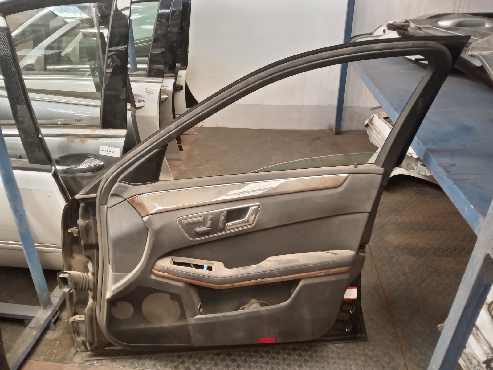 Mercedes Benz W221 Front Door Complete