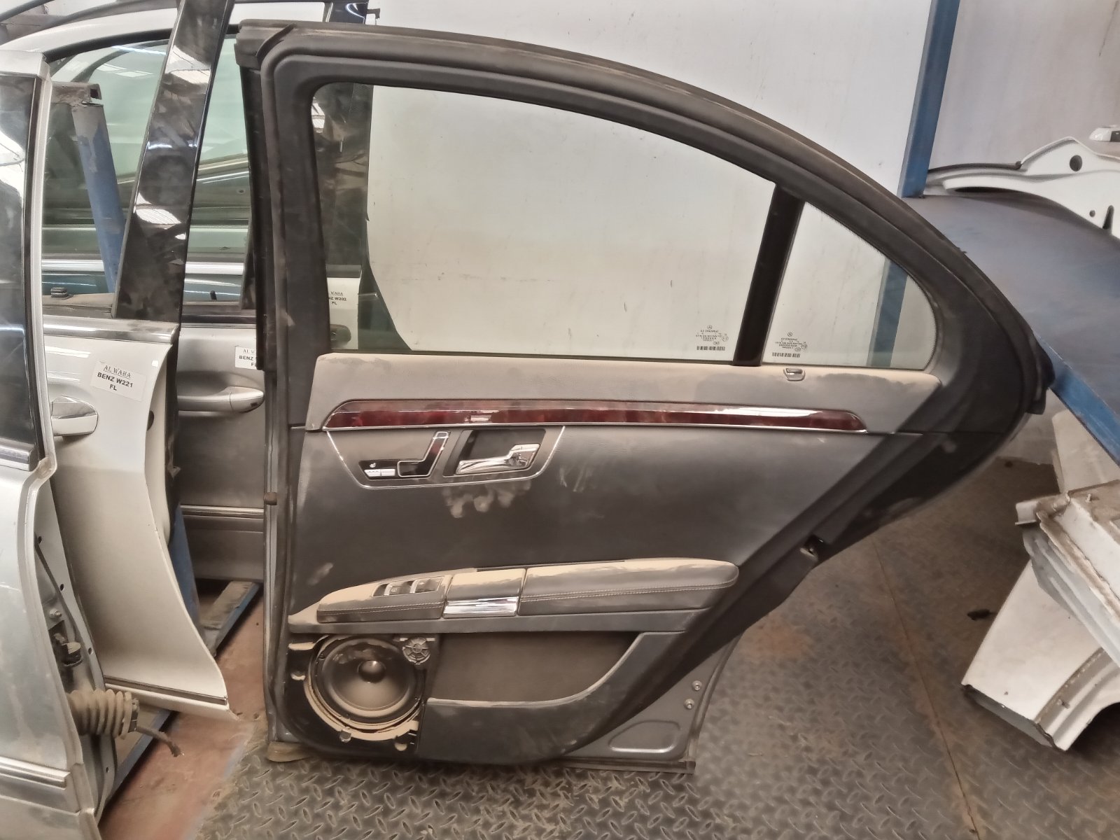 Mercedes Benz W221 Rear Door Assembly