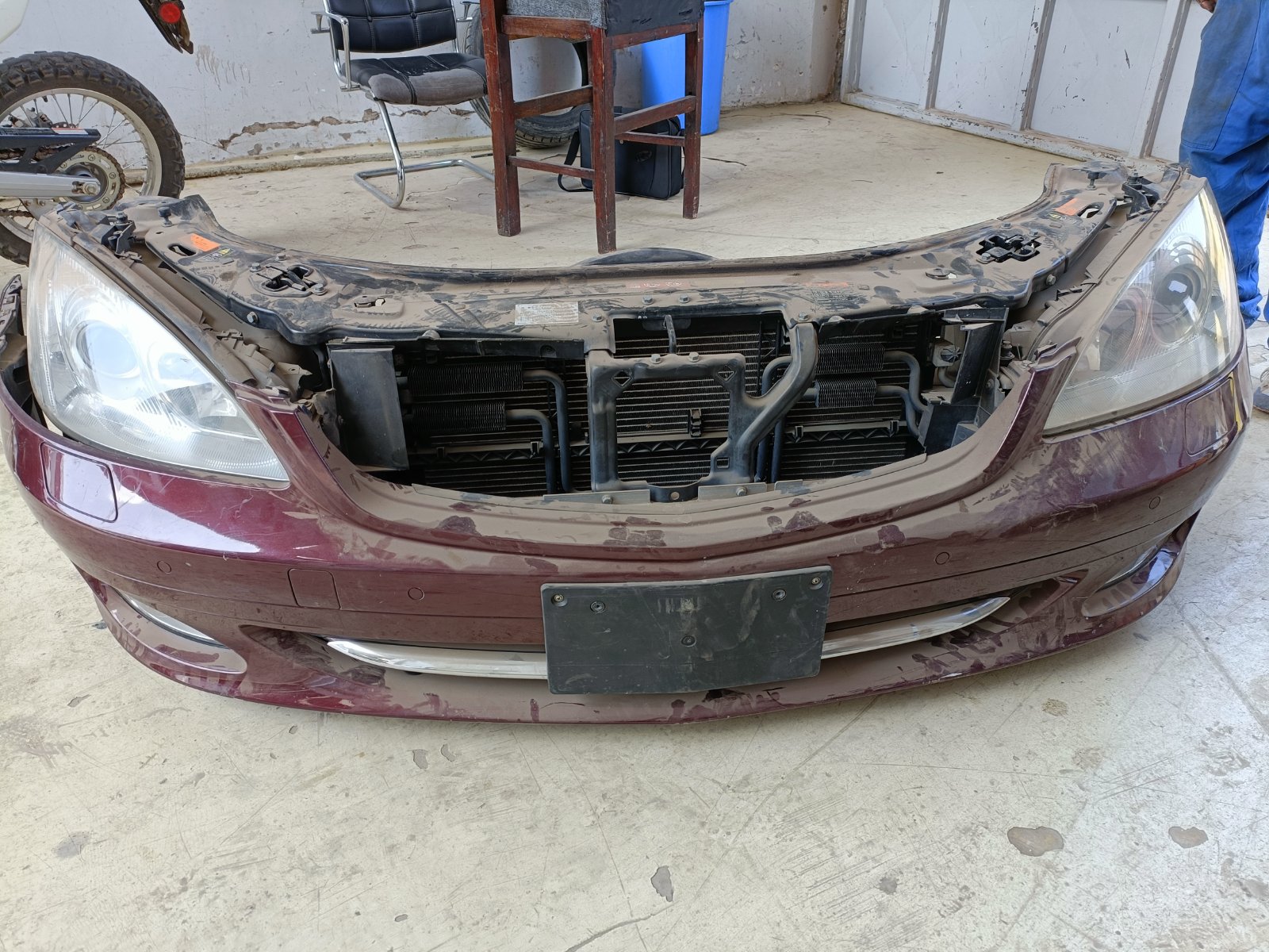Toyota Crown Athlete Grs180 Front Bumper Assembly With Headlights