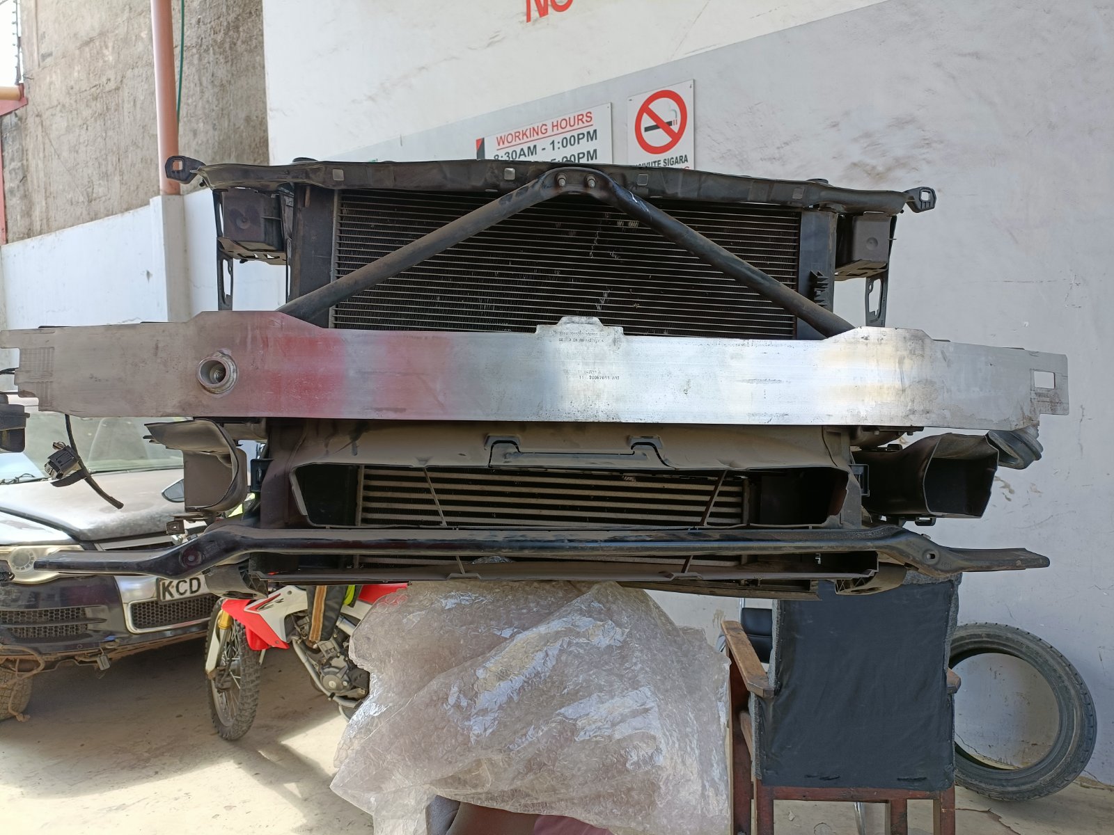 BMW F10 5-series Front Radiator Support And Impact Bar Assembly