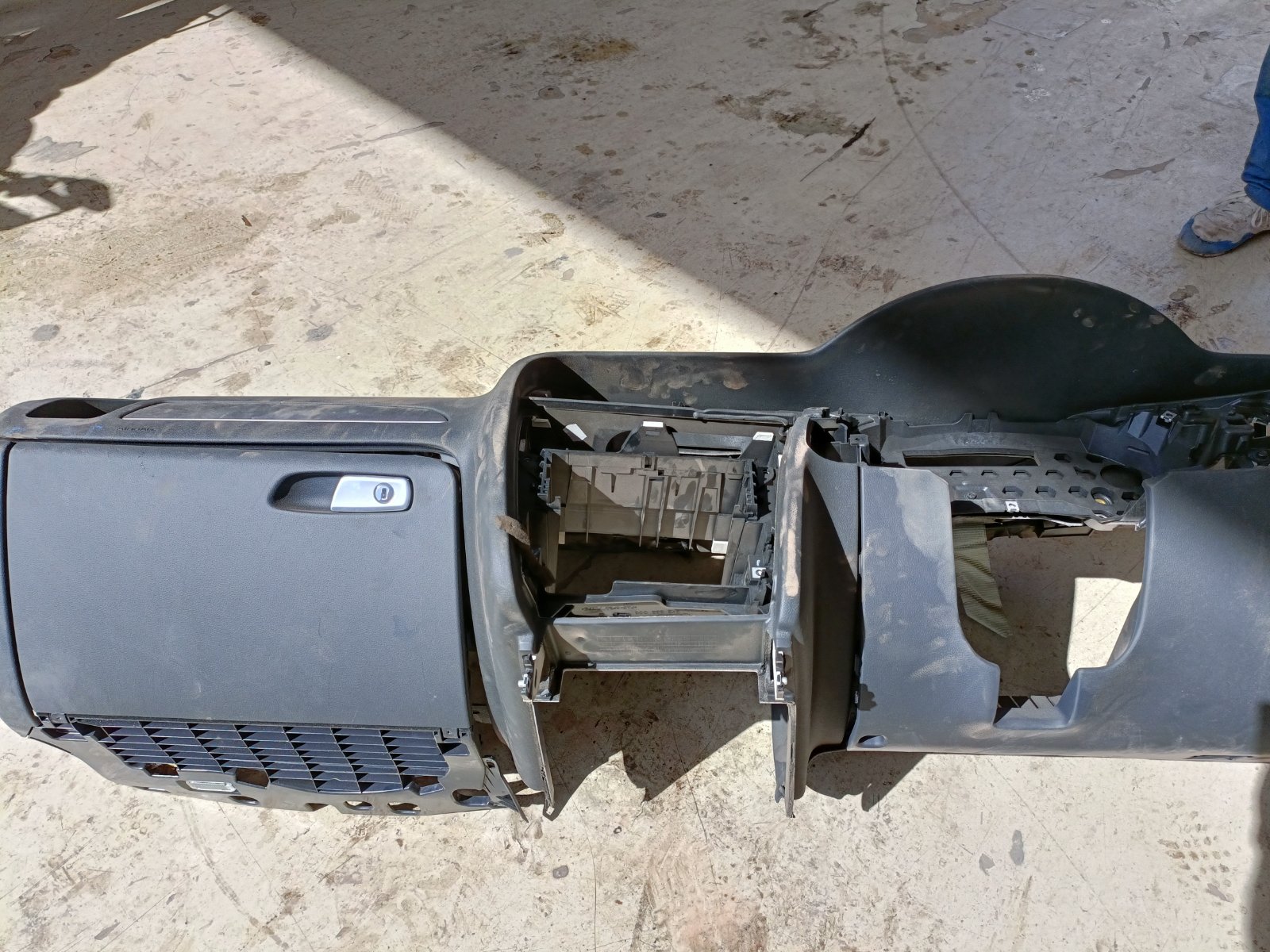 Toyota Hilux Dashboard Assembly