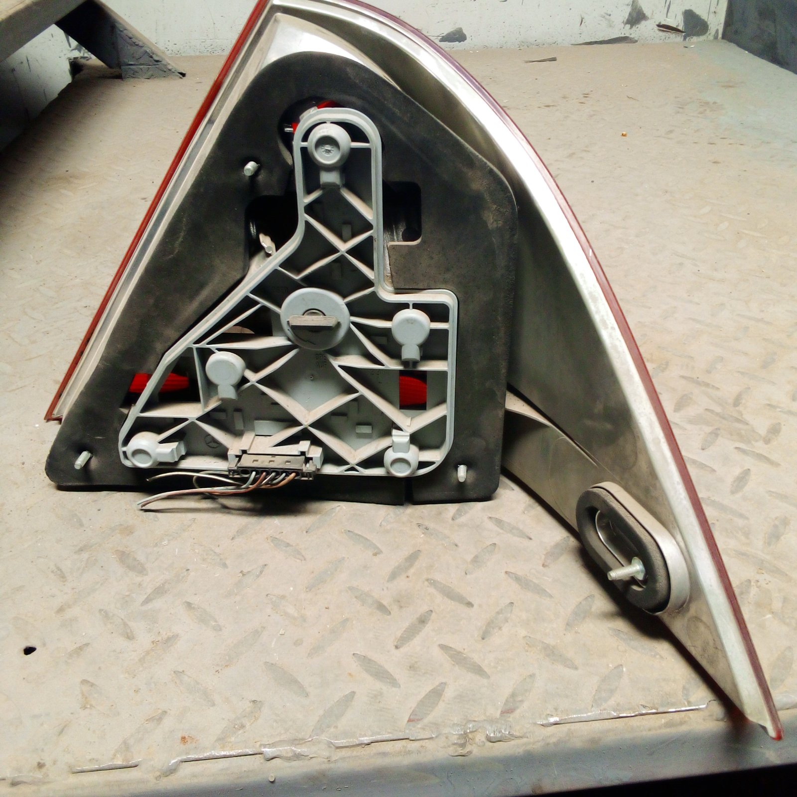 Mercedes Benz C-Class Rear Tail Light Assembly